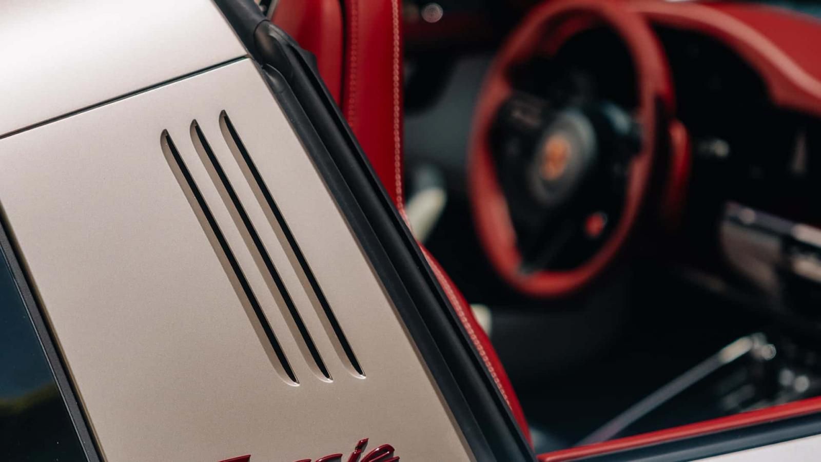 Η Porsche ετοίμασε αυτοκίνητα για τους χαρακτήρες του Toy Story!
